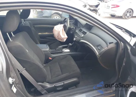 2010 Honda Accord 2.4 Ex from USA, damaged, VIN 1HGCS1B75AA019101